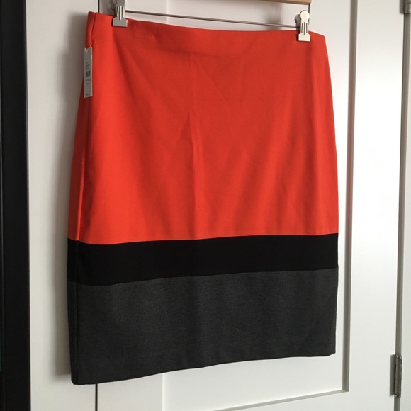 Lord & Taylor Colour Block Skirt (XL) - Picture 2 of 6